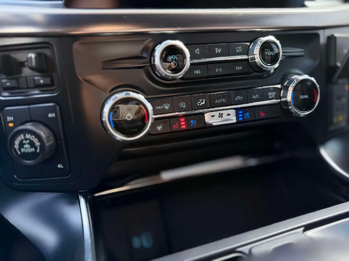 2022 Ford F-150 3.5T 423HP V6 10AT,autocango,china used car exporter,china ev exporter,chinese used car exporter,chinese used ev exporter