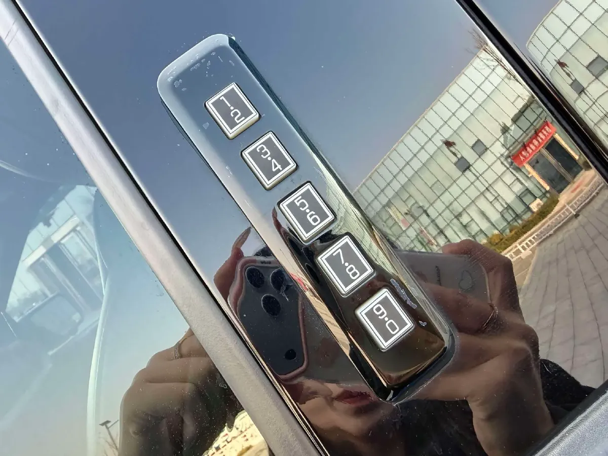 2022 Ford F-150 3.5T 423HP V6 10AT,autocango,china used car exporter,china ev exporter,chinese used car exporter,chinese used ev exporter