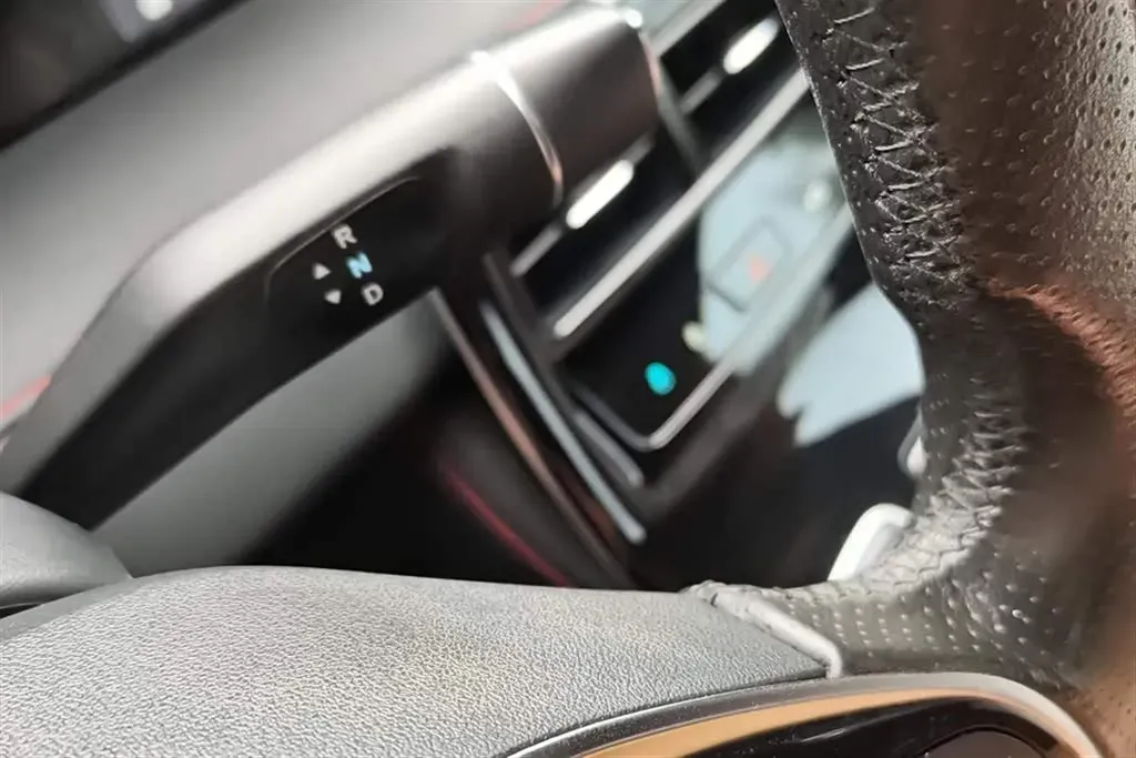 2019 Leapmotor S01 BEV 35.6KWH,autocango,china used car exporter,china ev exporter,chinese used car exporter,chinese used ev exporter