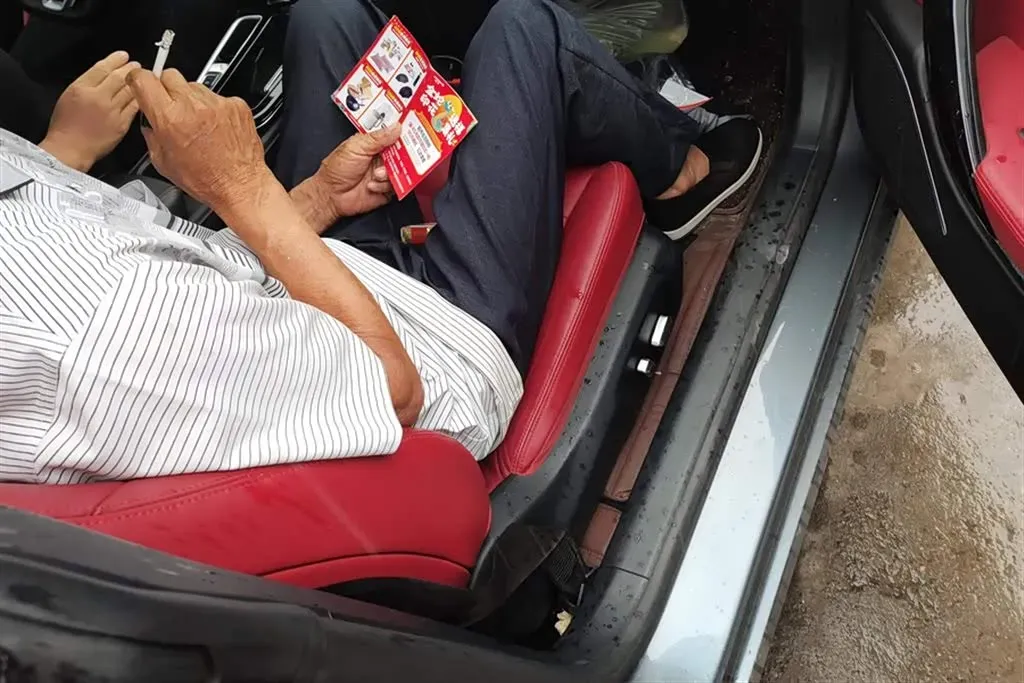 2019 Leapmotor S01 BEV 35.6KWH,autocango,china used car exporter,china ev exporter,chinese used car exporter,chinese used ev exporter