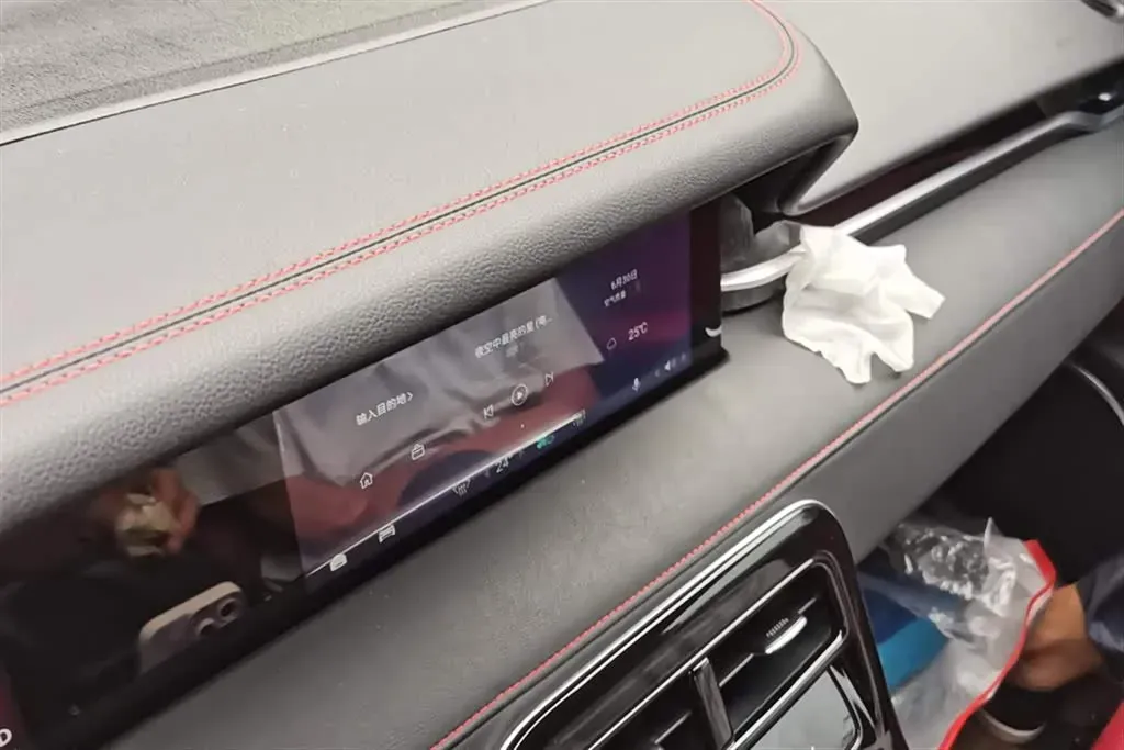 2019 Leapmotor S01 BEV 35.6KWH,autocango,china used car exporter,china ev exporter,chinese used car exporter,chinese used ev exporter