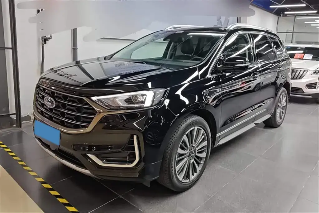 2021 Ford Edge 2.0T 245HP L4 8AT