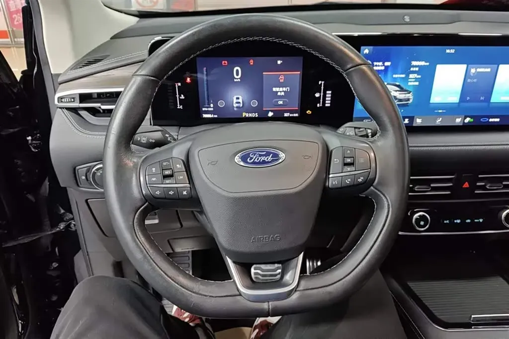 2021 Ford Edge 2.0T 245HP L4 8AT,autocango,china used car exporter,china ev exporter,chinese used car exporter,chinese used ev exporter