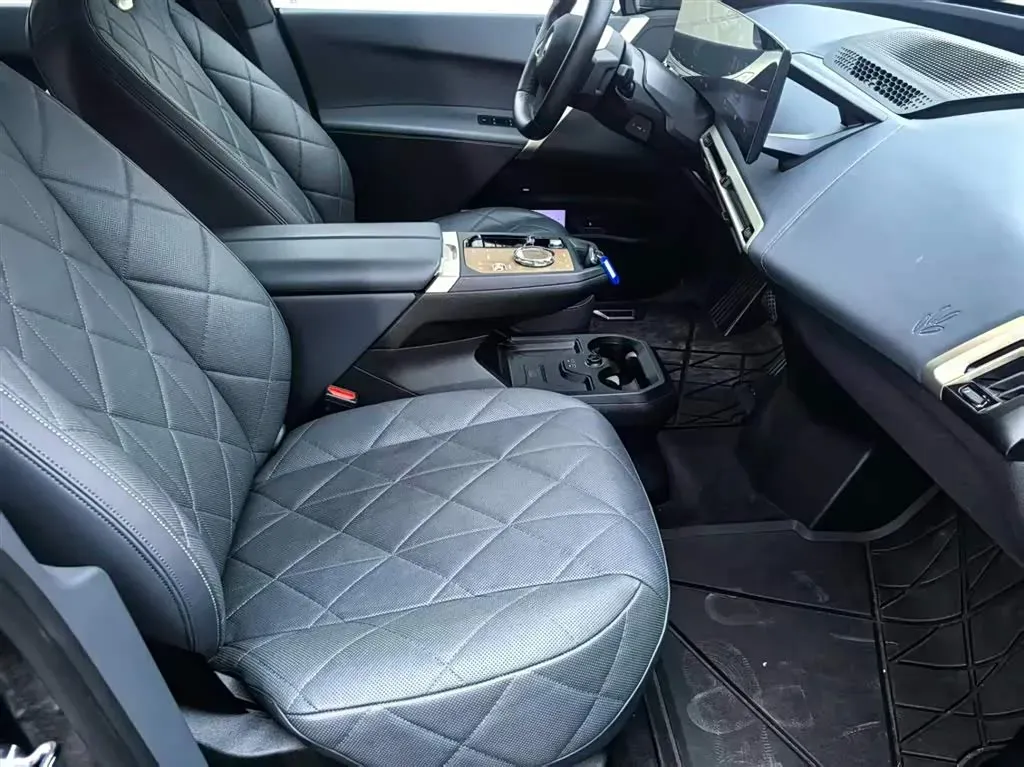 2022 BMW iX BEV 111.5KWH,autocango,china used car exporter,china ev exporter,chinese used car exporter,chinese used ev exporter