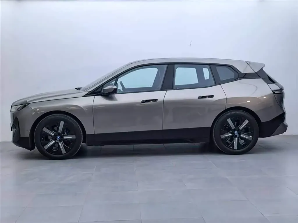 2022 BMW iX BEV 111.5KWH,autocango,china used car exporter,china ev exporter,chinese used car exporter,chinese used ev exporter