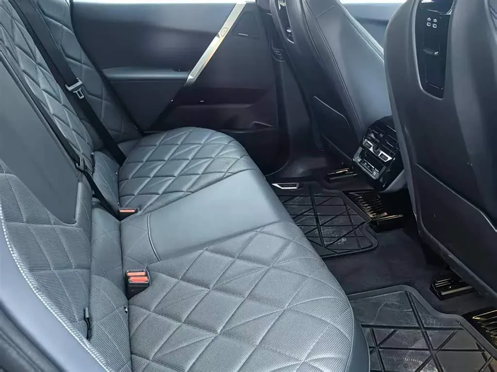 2022 BMW iX BEV 111.5KWH,autocango,china used car exporter,china ev exporter,chinese used car exporter,chinese used ev exporter