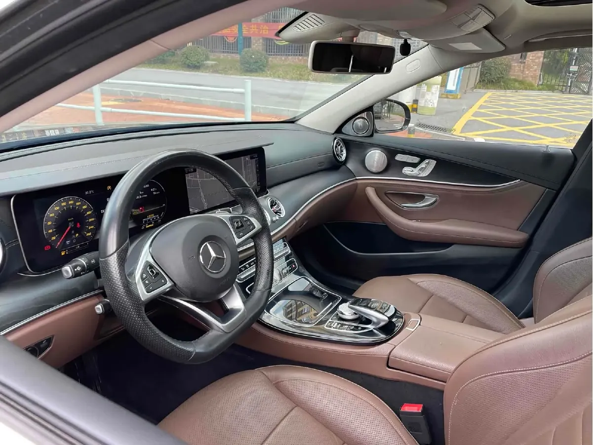 2018 Mercedes-Benz E Class 2.0T 245HP L4 9AT,autocango,china used car exporter,china ev exporter,chinese used car exporter,chinese used ev exporter
