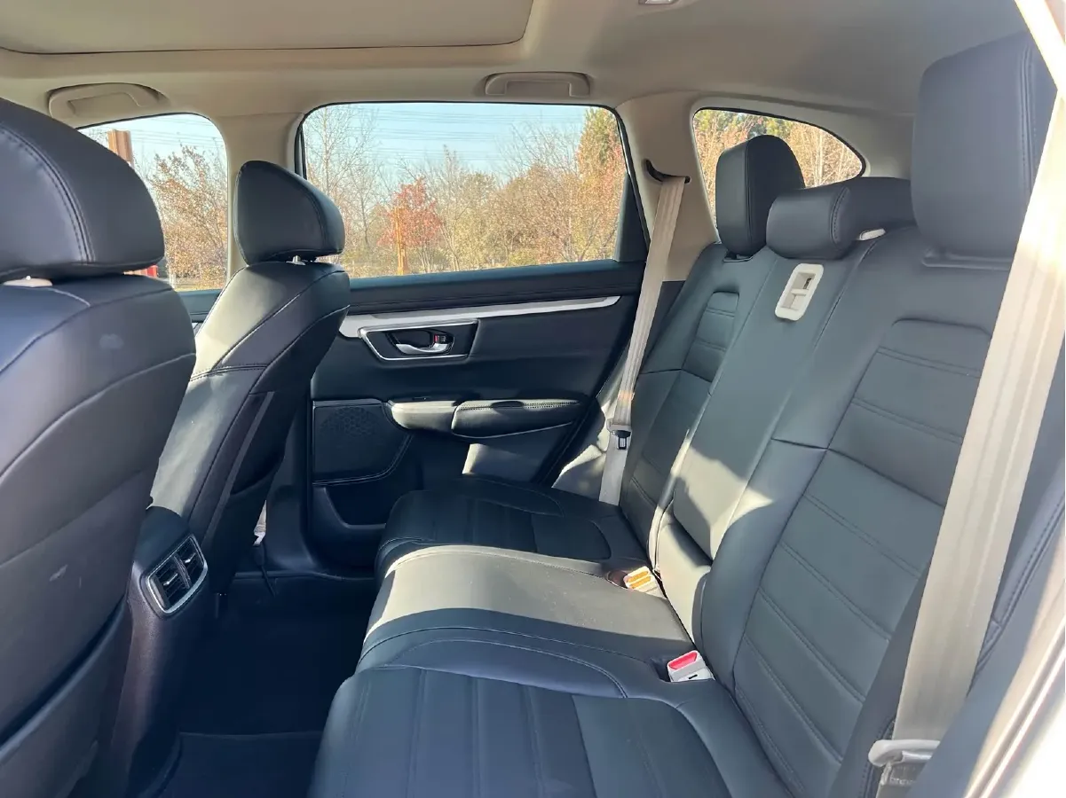 2021 Honda CR-V 1.5T 193HP L4 CVT,autocango,china used car exporter,china ev exporter,chinese used car exporter,chinese used ev exporter