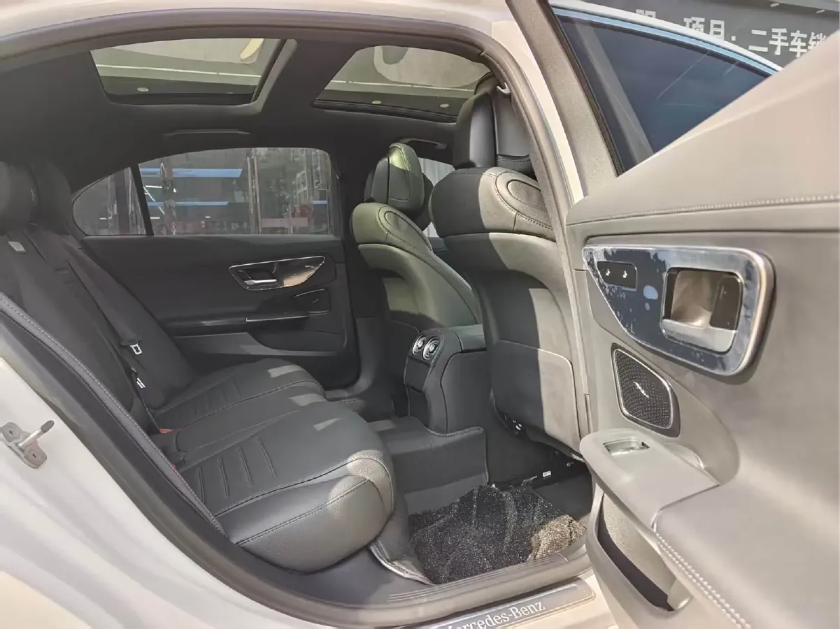 2025 Mercedes-Benz C Class 1.5T 204HP L4 9AT,autocango,china used car exporter,china ev exporter,chinese used car exporter,chinese used ev exporter