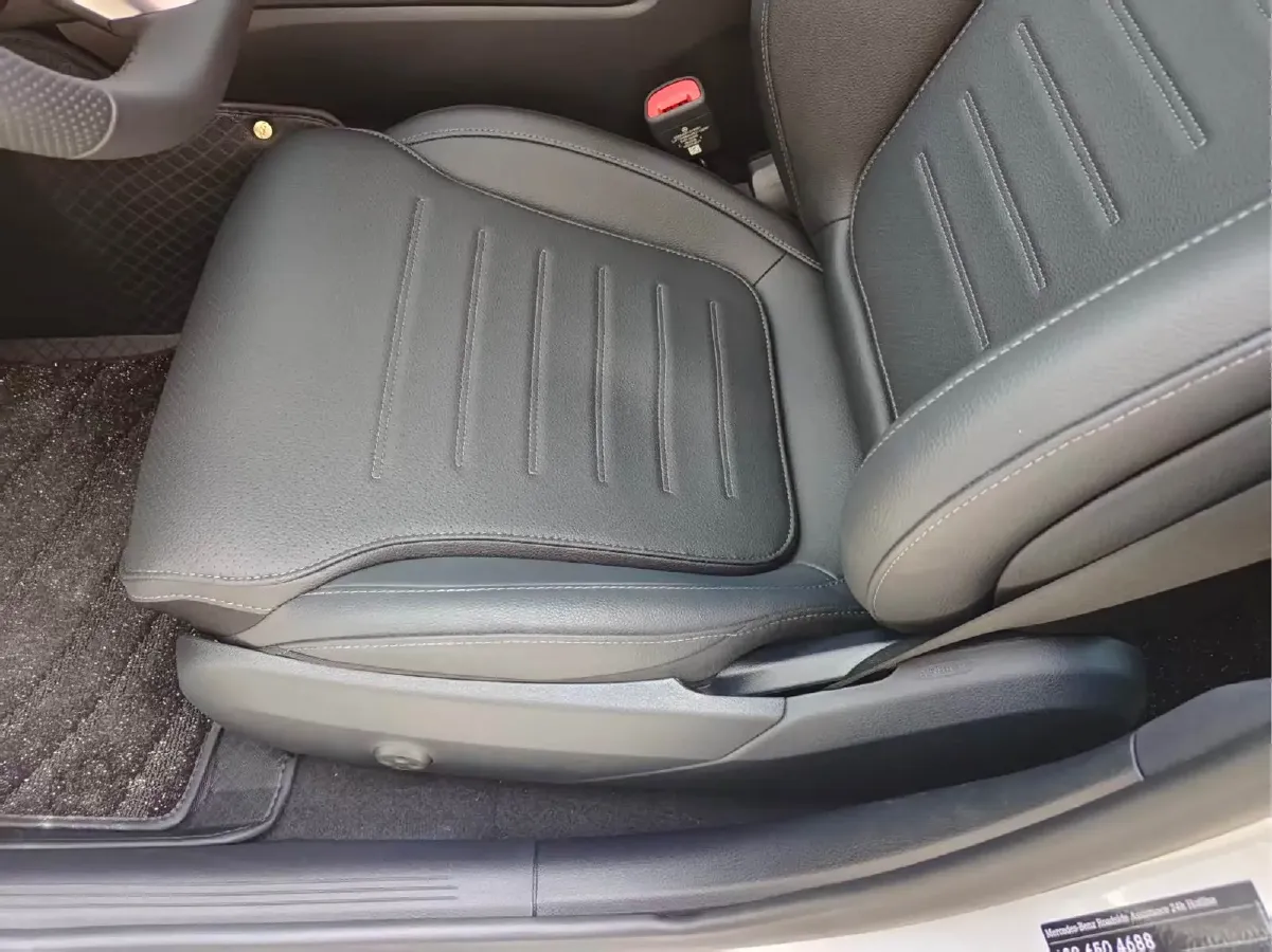 2025 Mercedes-Benz C Class 1.5T 204HP L4 9AT,autocango,china used car exporter,china ev exporter,chinese used car exporter,chinese used ev exporter