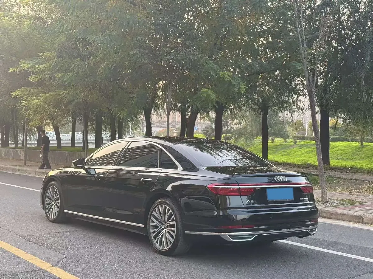 2018 Audi A8 3.0T 340HP V6 8AT,autocango,china used car exporter,china ev exporter,chinese used car exporter,chinese used ev exporter