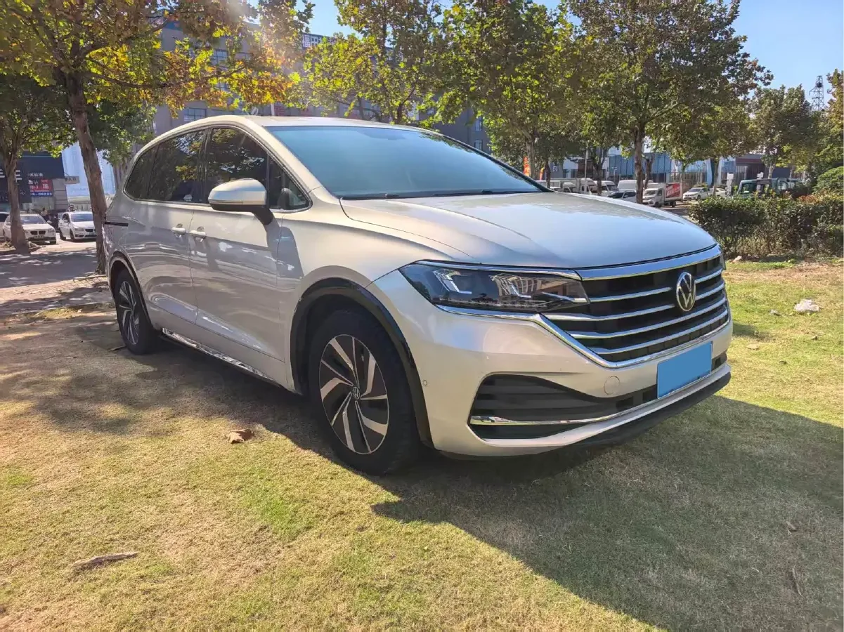 2020 Volkswagen Viloran 2.0T 186HP L4 7DCT,autocango,china used car exporter,china ev exporter,chinese used car exporter,chinese used ev exporter