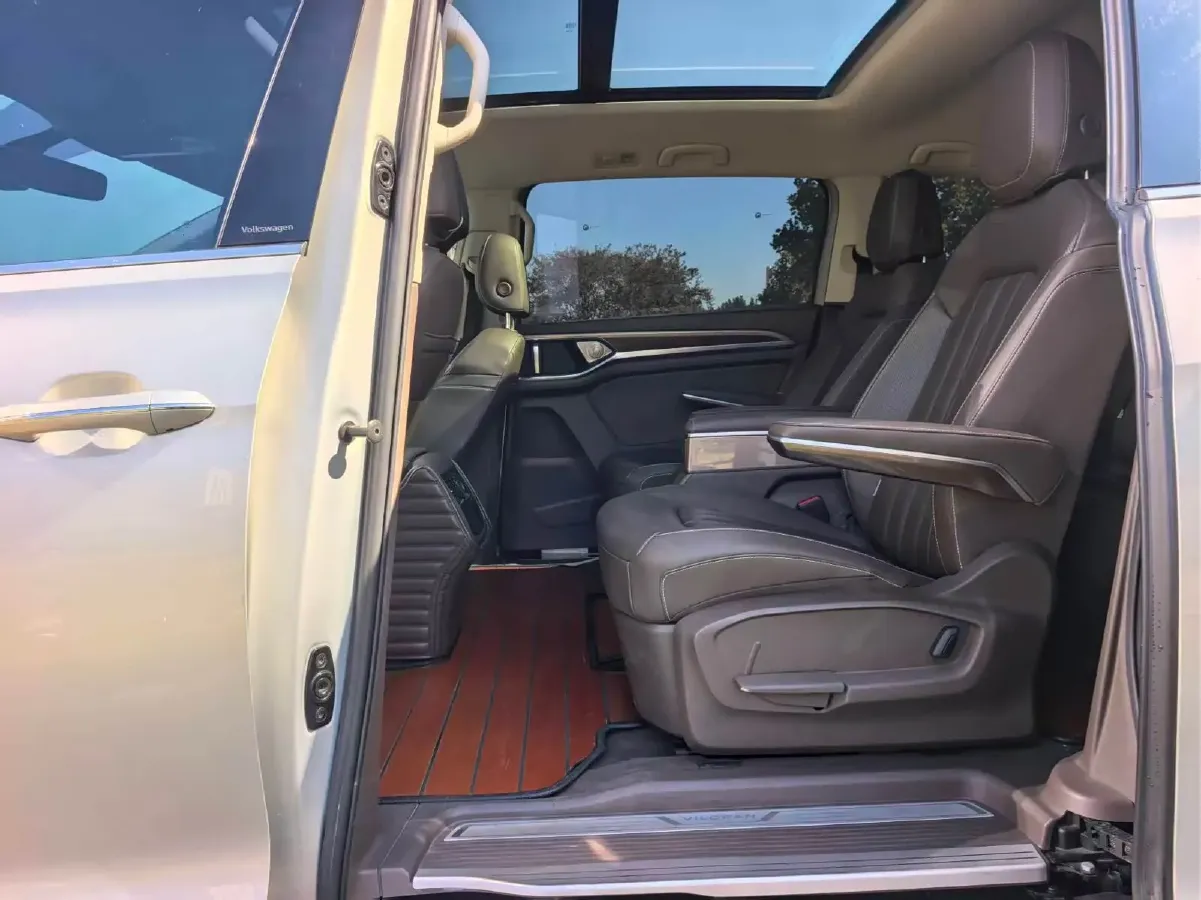 2020 Volkswagen Viloran 2.0T 186HP L4 7DCT,autocango,china used car exporter,china ev exporter,chinese used car exporter,chinese used ev exporter