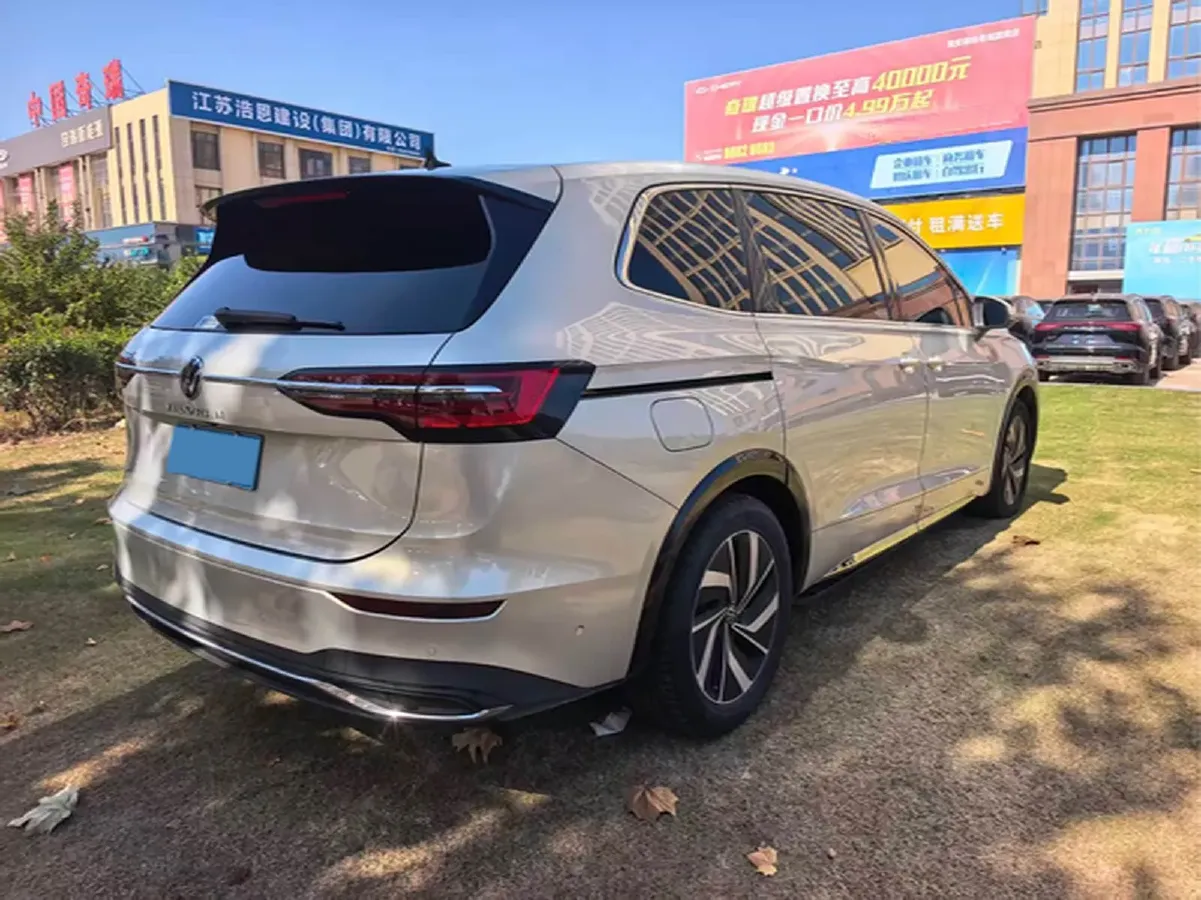 2020 Volkswagen Viloran 2.0T 186HP L4 7DCT,autocango,china used car exporter,china ev exporter,chinese used car exporter,chinese used ev exporter