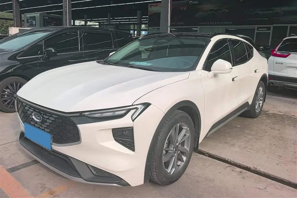 2022 Ford EVOS 2.0T 238HP L4 8AT,autocango,china used car exporter,china ev exporter,chinese used car exporter,chinese used ev exporter