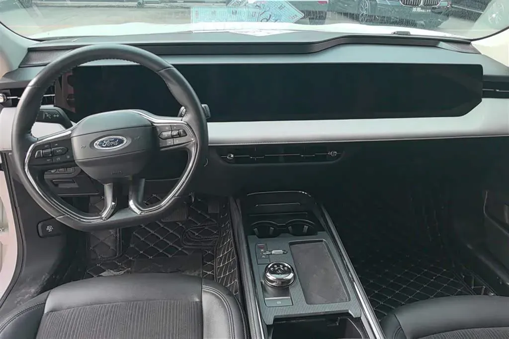 2022 Ford EVOS 2.0T 238HP L4 8AT,autocango,china used car exporter,china ev exporter,chinese used car exporter,chinese used ev exporter