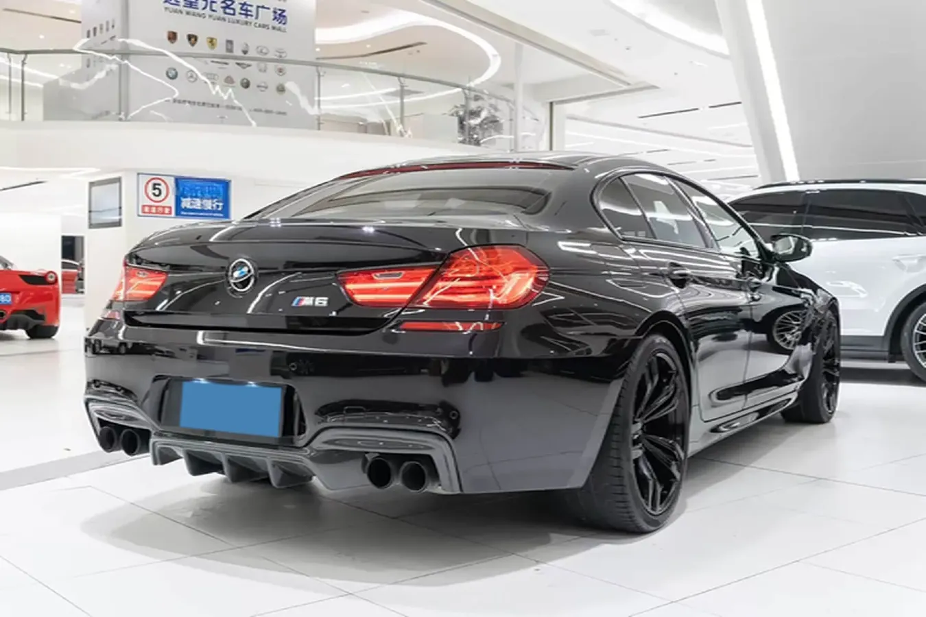 2013 BMW M6 4.4T 560HP V8 7DCT,autocango,china used car exporter,china ev exporter,chinese used car exporter,chinese used ev exporter