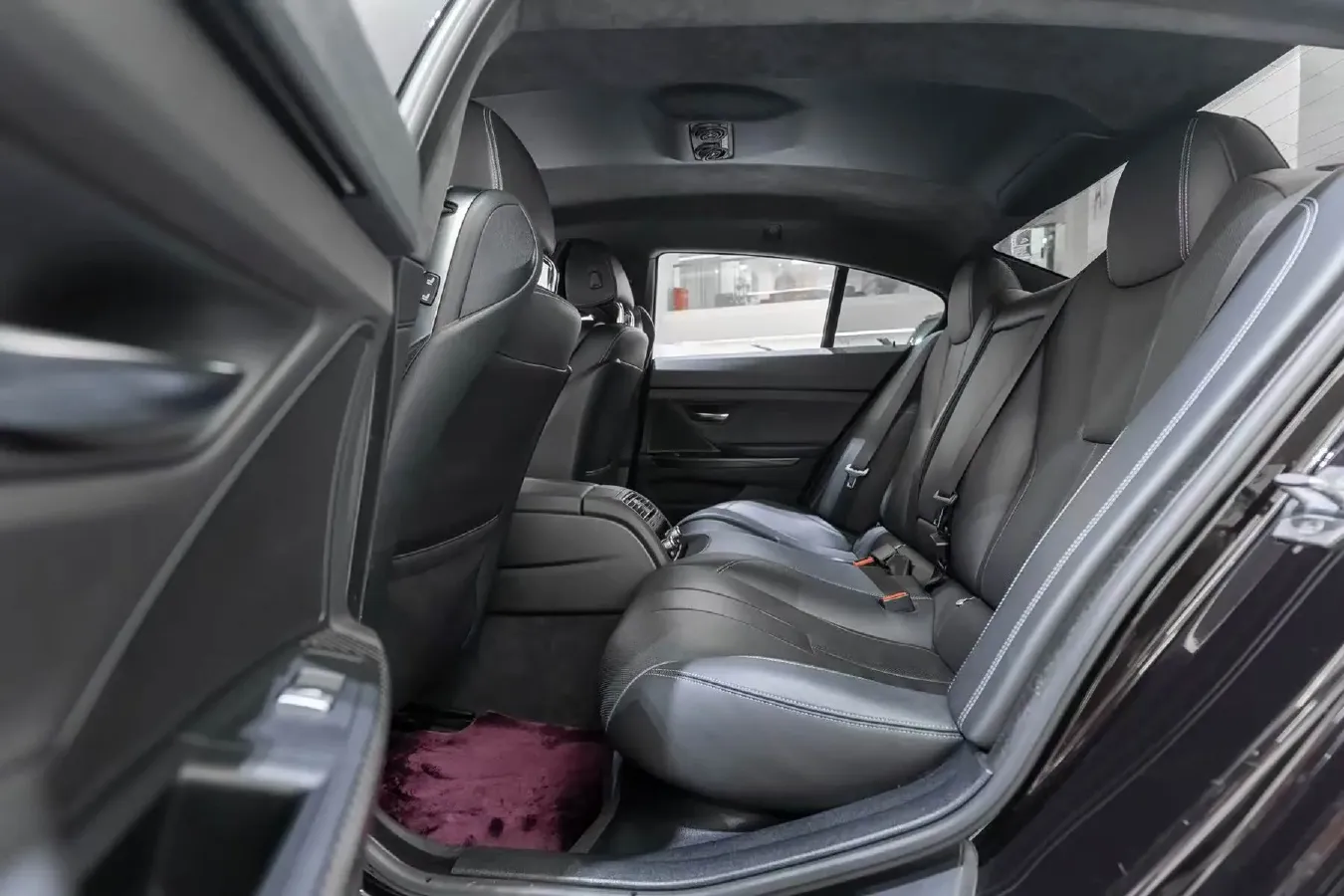 2013 BMW M6 4.4T 560HP V8 7DCT,autocango,china used car exporter,china ev exporter,chinese used car exporter,chinese used ev exporter