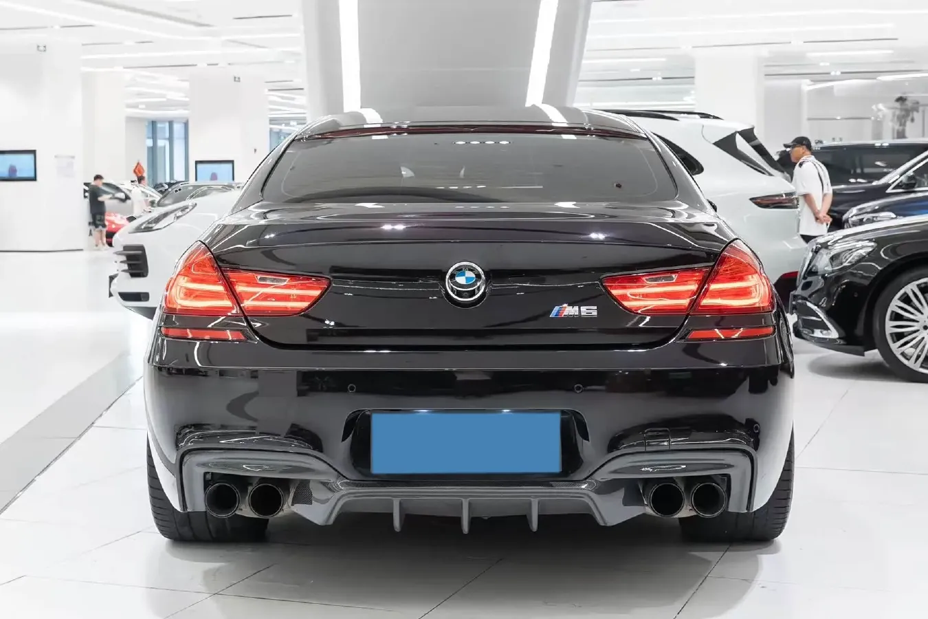 2013 BMW M6 4.4T 560HP V8 7DCT,autocango,china used car exporter,china ev exporter,chinese used car exporter,chinese used ev exporter