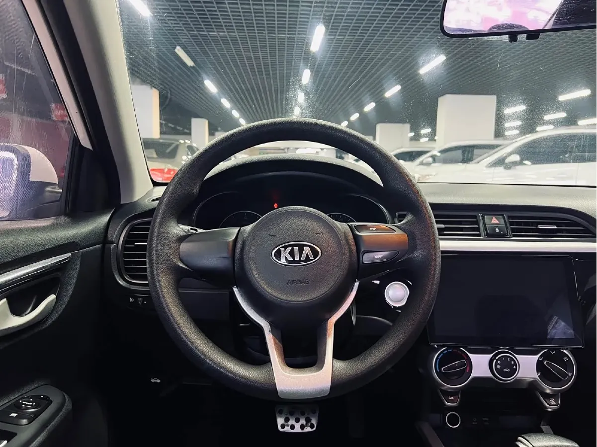 2017 Kia K2 1.4L 100HP L4 6AT,autocango,china used car exporter,china ev exporter,chinese used car exporter,chinese used ev exporter