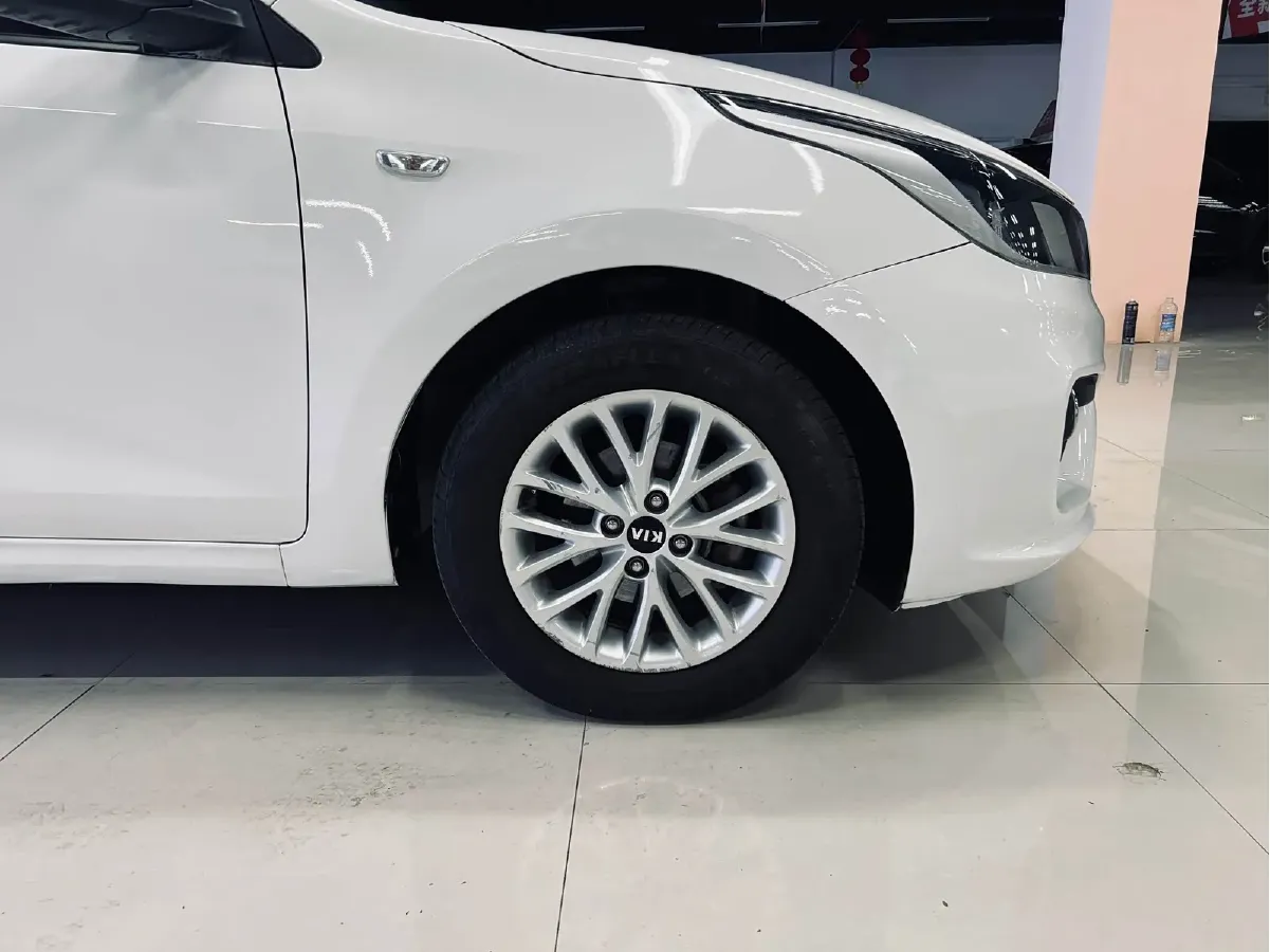 2017 Kia K2 1.4L 100HP L4 6AT,autocango,china used car exporter,china ev exporter,chinese used car exporter,chinese used ev exporter