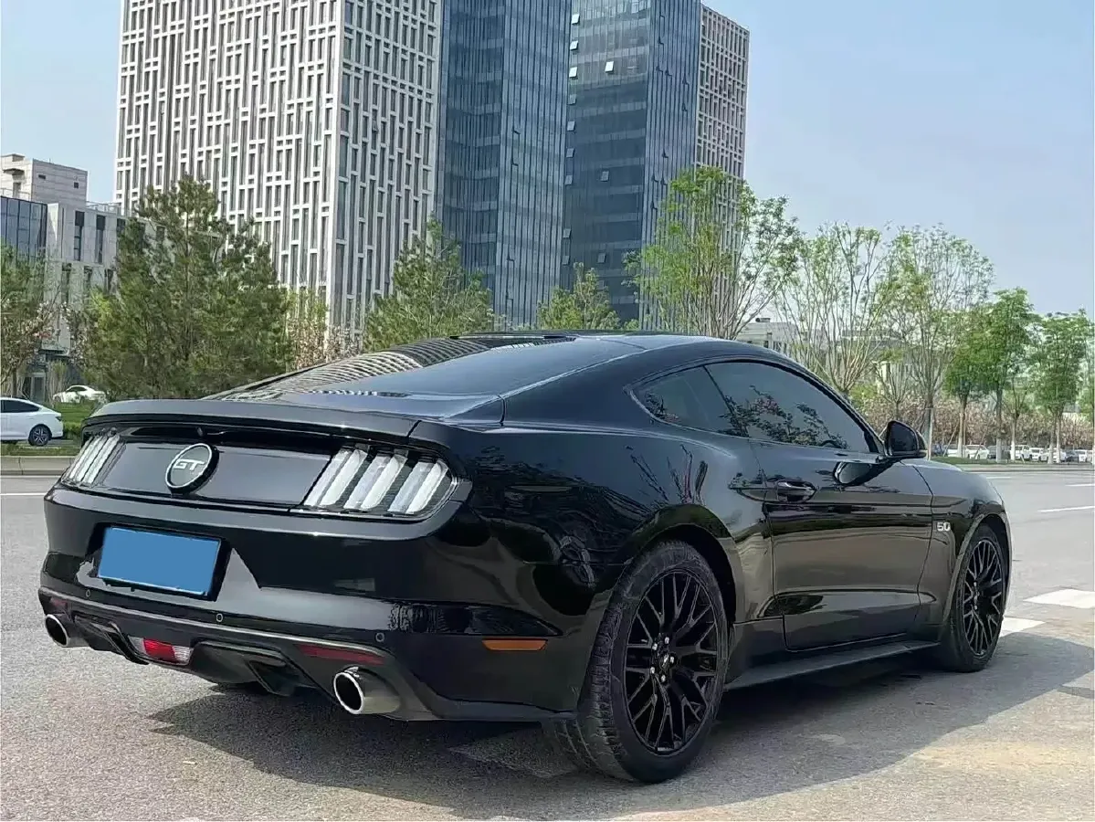 2015 Ford Mustang 2.3T 314HP L4 6AT,autocango,china used car exporter,china ev exporter,chinese used car exporter,chinese used ev exporter