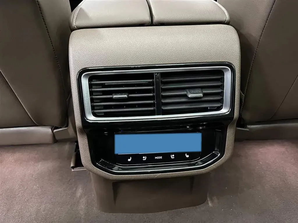 2024 Volkswagen Viloran 2.0T 220HP L4 7DCT,autocango,china used car exporter,china ev exporter,chinese used car exporter,chinese used ev exporter