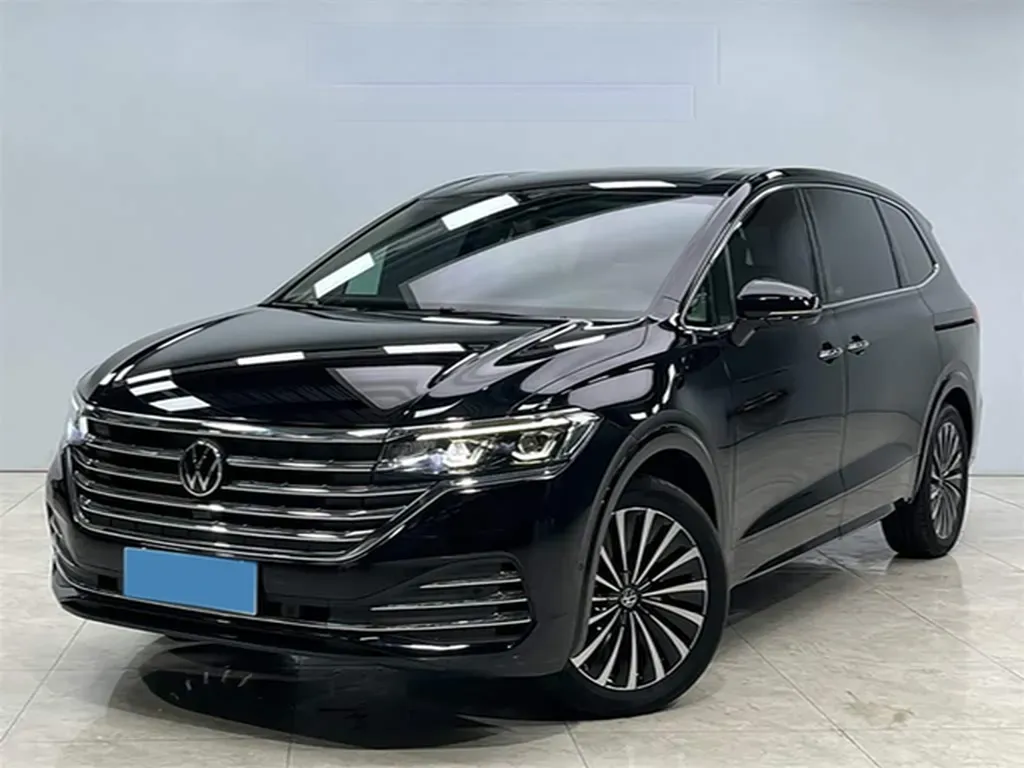 2024 Volkswagen Viloran 2.0T 220HP L4 7DCT,autocango,china used car exporter,china ev exporter,chinese used car exporter,chinese used ev exporter
