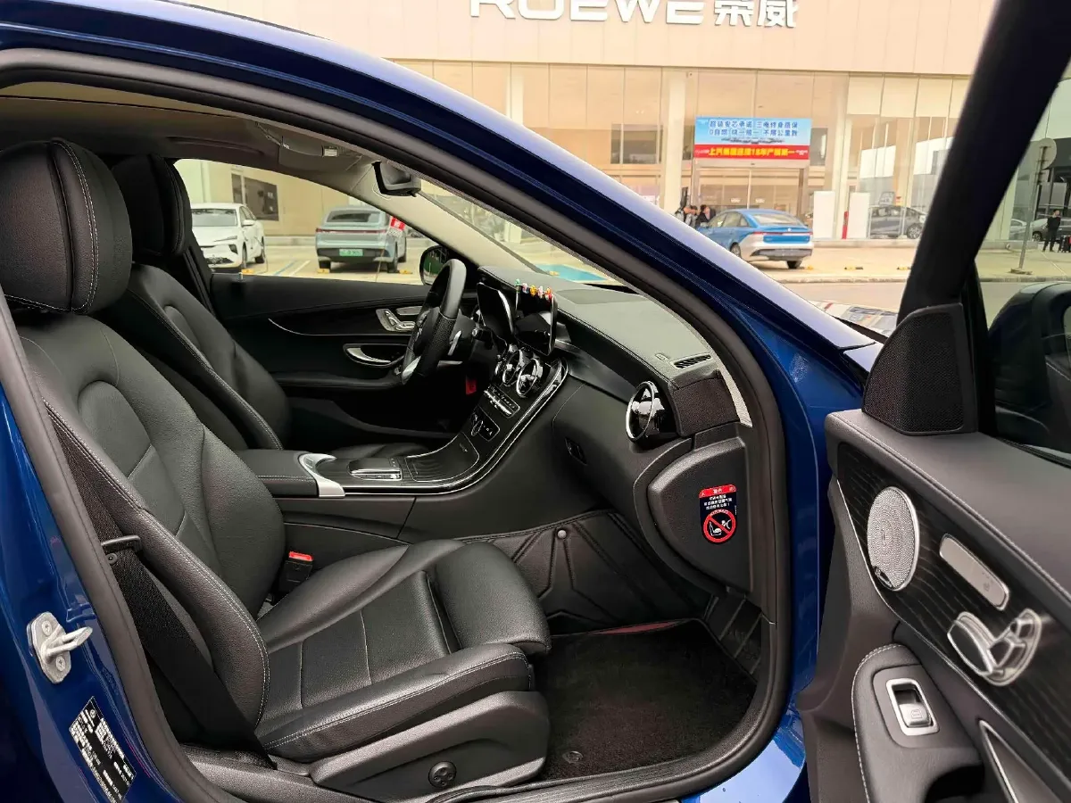 2021 Mercedes-Benz C Class 1.5T 184HP L4 9AT,autocango,china used car exporter,china ev exporter,chinese used car exporter,chinese used ev exporter