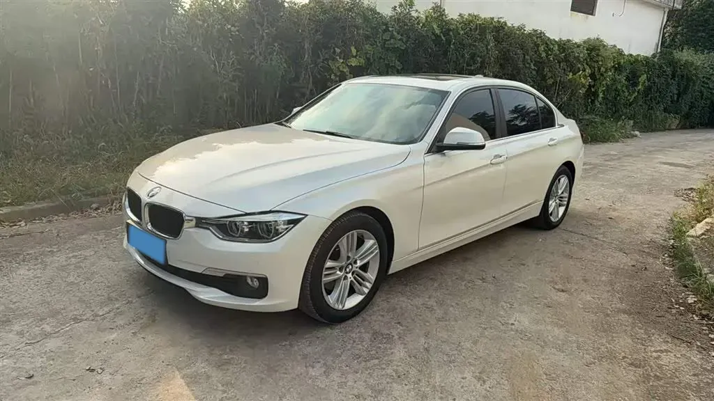 2016 BMW 3 Series 2.0T 184HP L4 8AT,autocango,china used car exporter,china ev exporter,chinese used car exporter,chinese used ev exporter