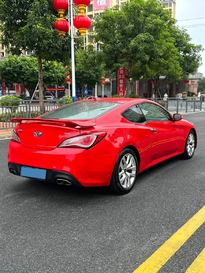 2012 Hyundai Rohens-Coupe 2.0T 260HP L4 8AT,autocango,china used car exporter,china ev exporter,chinese used car exporter,chinese used ev exporter