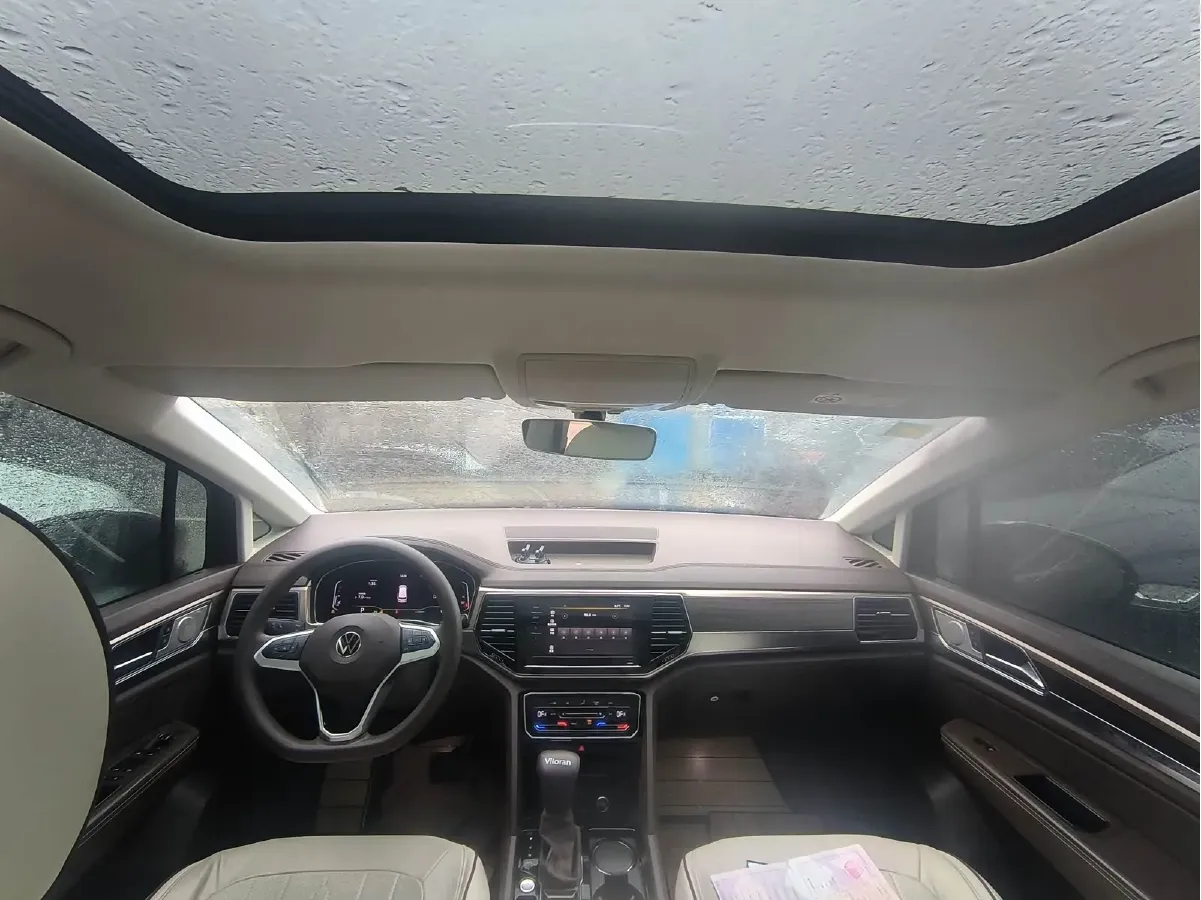 2020 Volkswagen Viloran 2.0T 186HP L4 7DCT,autocango,china used car exporter,china ev exporter,chinese used car exporter,chinese used ev exporter