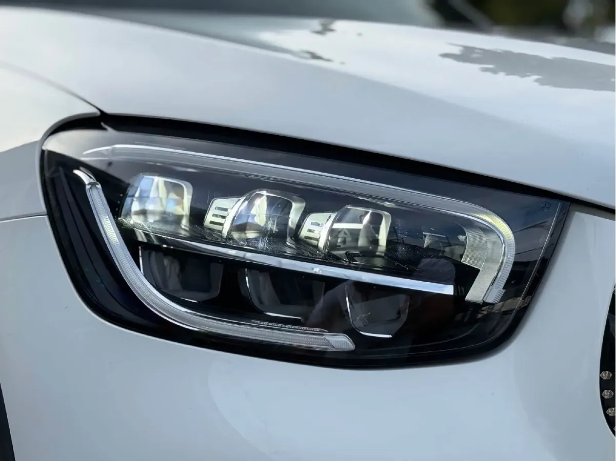 2021 Mercedes-Benz GLC Coupe 2.0T 197HP L4 9AT,autocango,china used car exporter,china ev exporter,chinese used car exporter,chinese used ev exporter