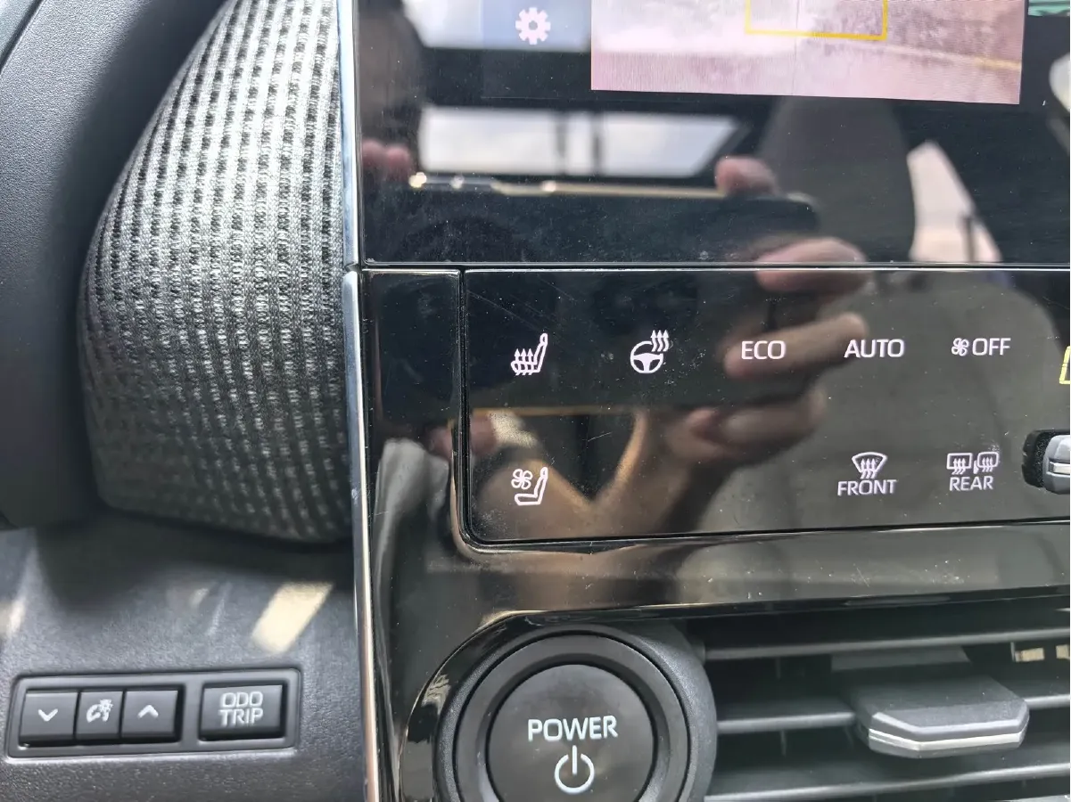 2022 Toyota bZ4X BEV 66.7KWH,autocango,china used car exporter,china ev exporter,chinese used car exporter,chinese used ev exporter