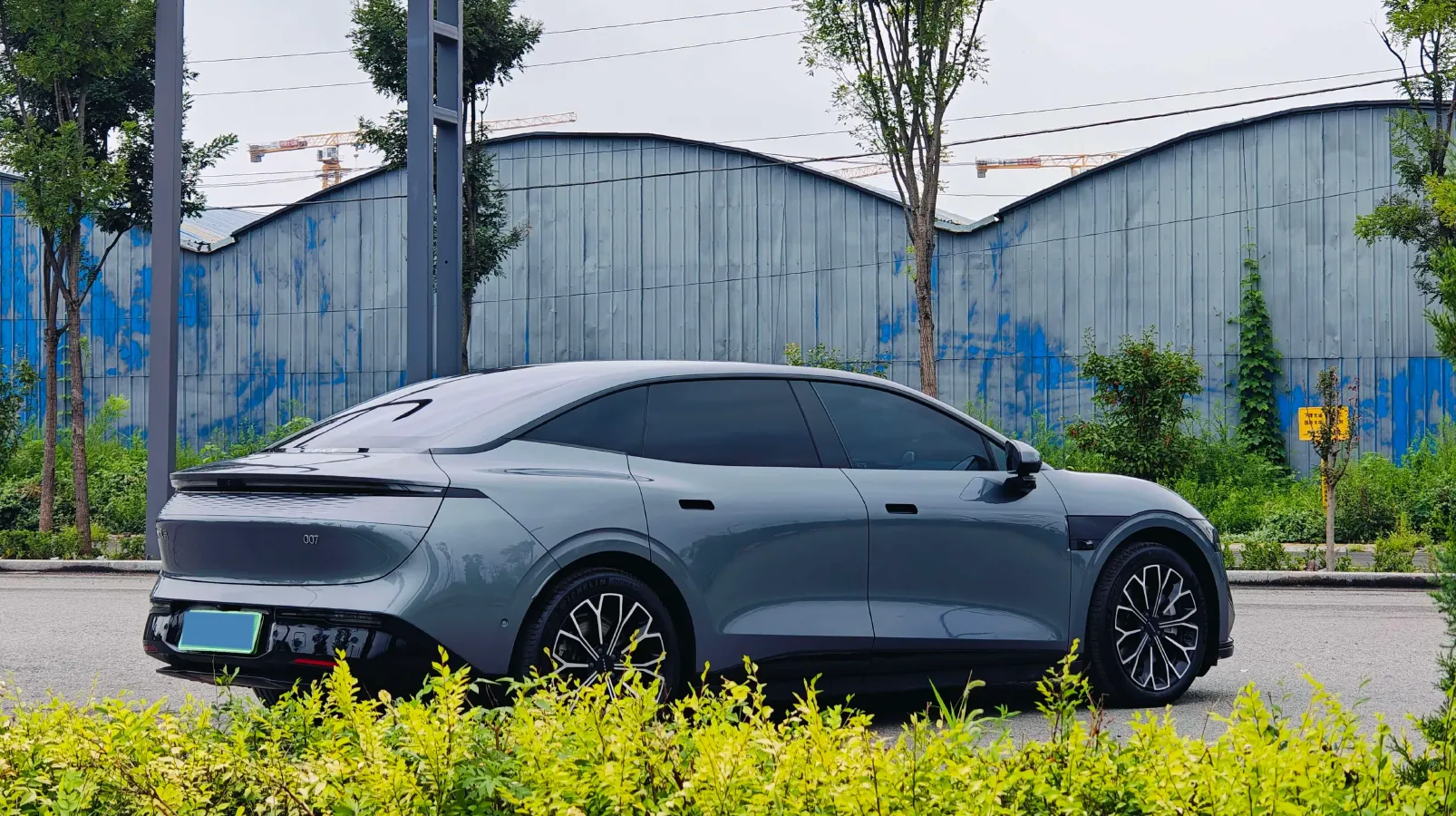 2025 Zeekr 007 BEV 75KWH,autocango,china used car exporter,china ev exporter,chinese used car exporter,chinese used ev exporter