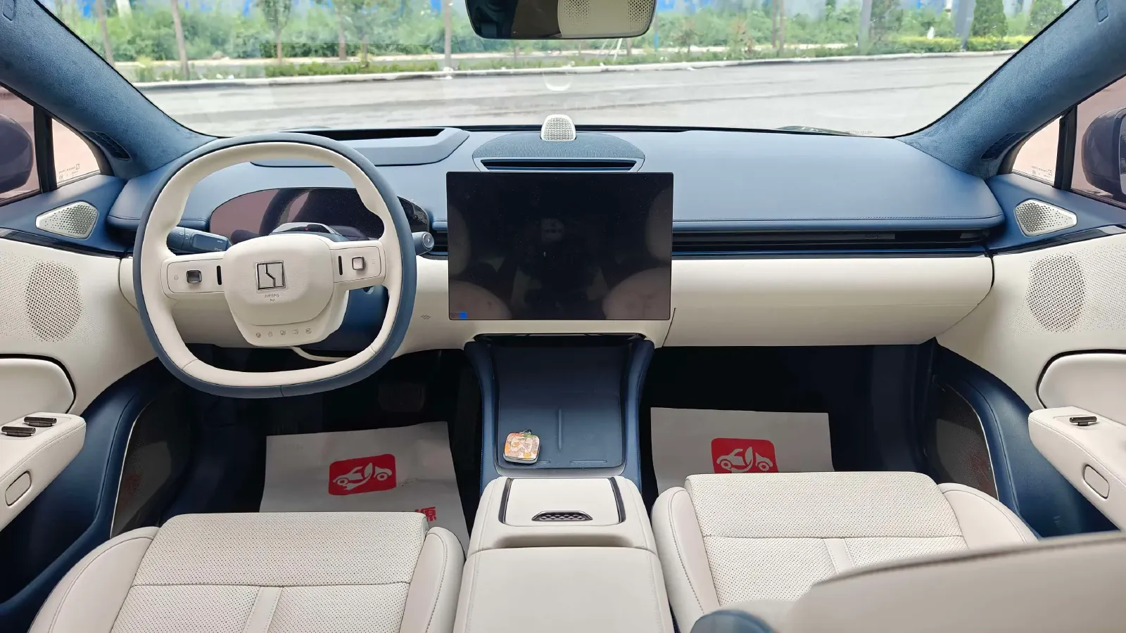 2025 Zeekr 007 BEV 75KWH,autocango,china used car exporter,china ev exporter,chinese used car exporter,chinese used ev exporter