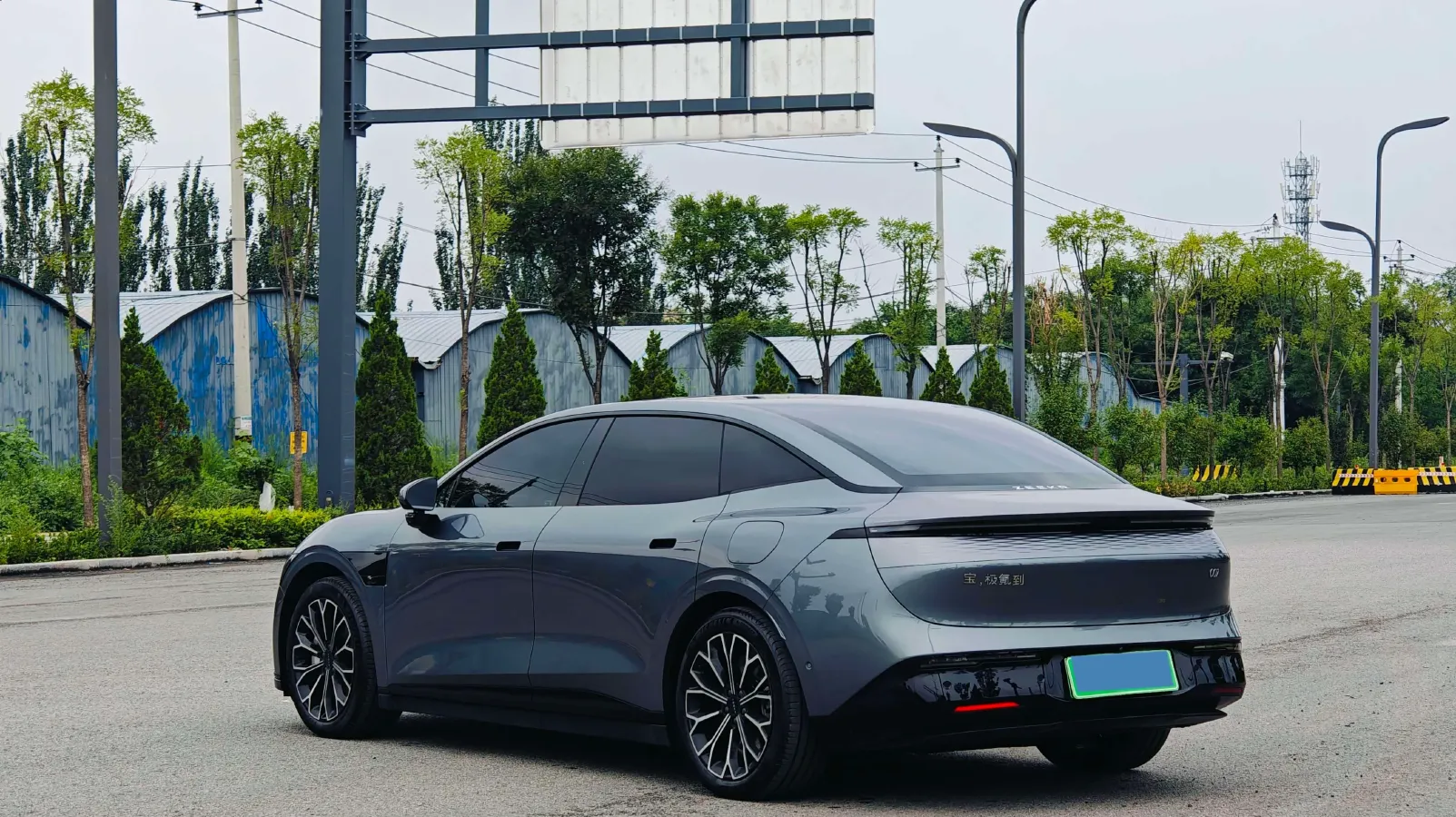 2025 Zeekr 007 BEV 75KWH,autocango,china used car exporter,china ev exporter,chinese used car exporter,chinese used ev exporter