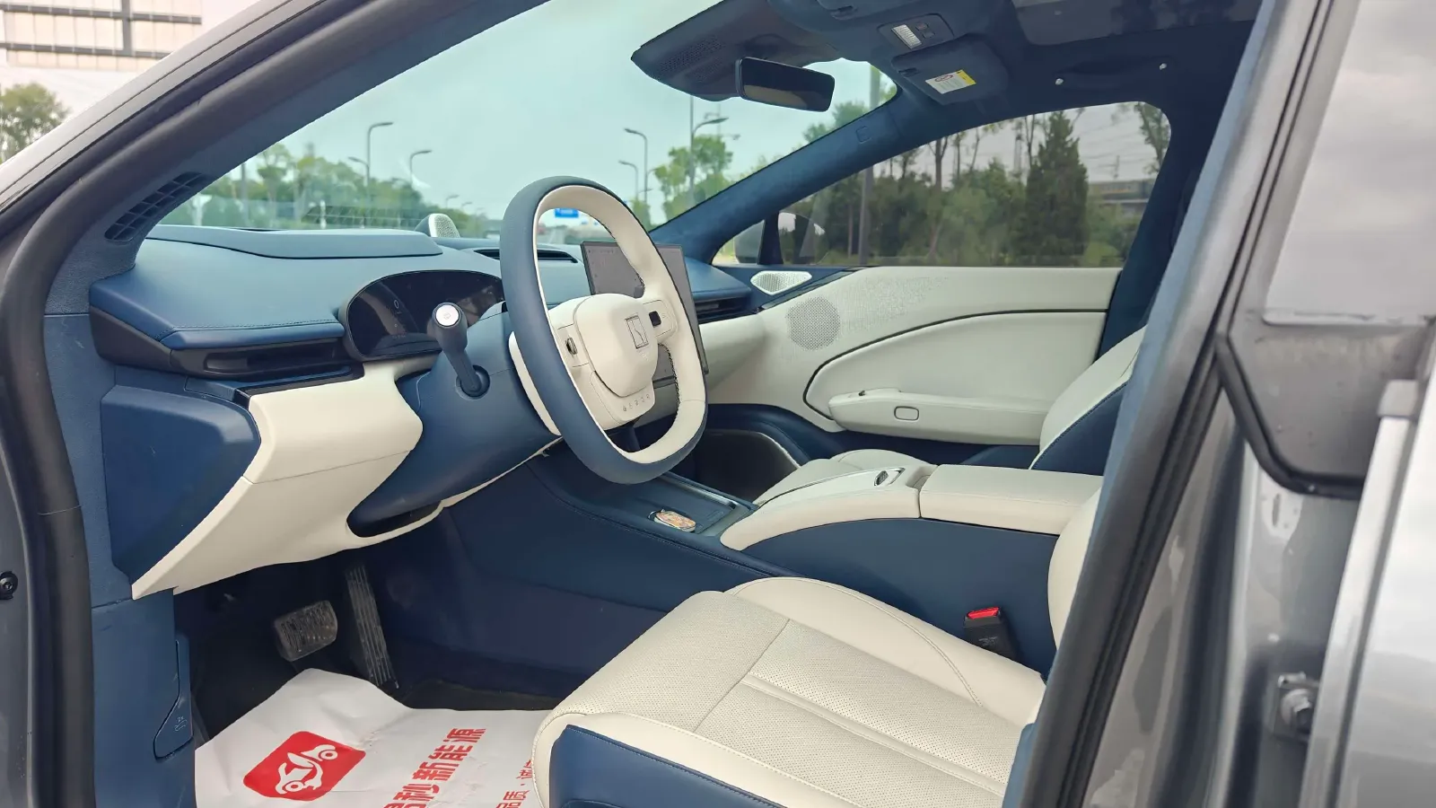 2025 Zeekr 007 BEV 75KWH,autocango,china used car exporter,china ev exporter,chinese used car exporter,chinese used ev exporter