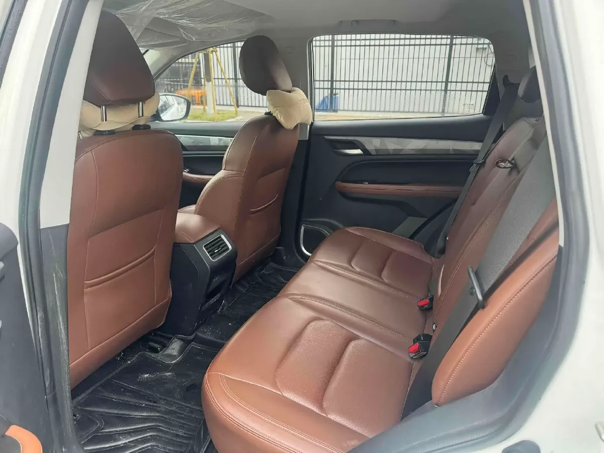 2021 Geely Vision X6 1.4T 141HP L4 6AT,autocango,china used car exporter,china ev exporter,chinese used car exporter,chinese used ev exporter