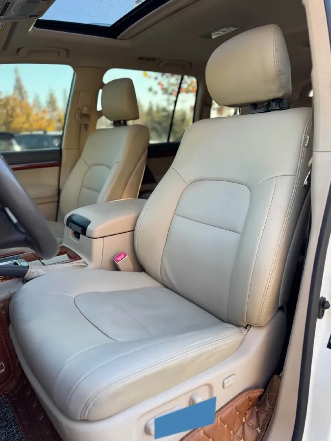 2015 Toyota Land Cruiser 4.0L 275HP V6 5AT,autocango,china used car exporter,china ev exporter,chinese used car exporter,chinese used ev exporter