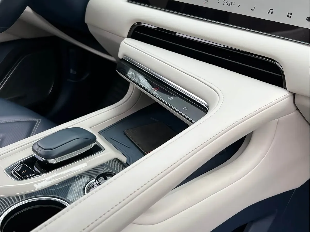 2021 Zeekr 001 BEV 100KWH,autocango,china used car exporter,china ev exporter,chinese used car exporter,chinese used ev exporter