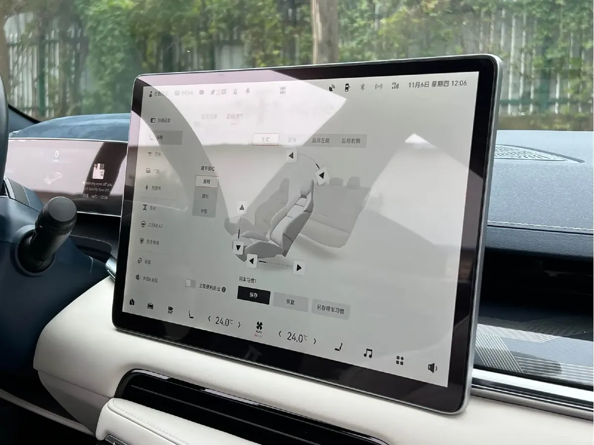 2021 Zeekr 001 BEV 100KWH,autocango,china used car exporter,china ev exporter,chinese used car exporter,chinese used ev exporter