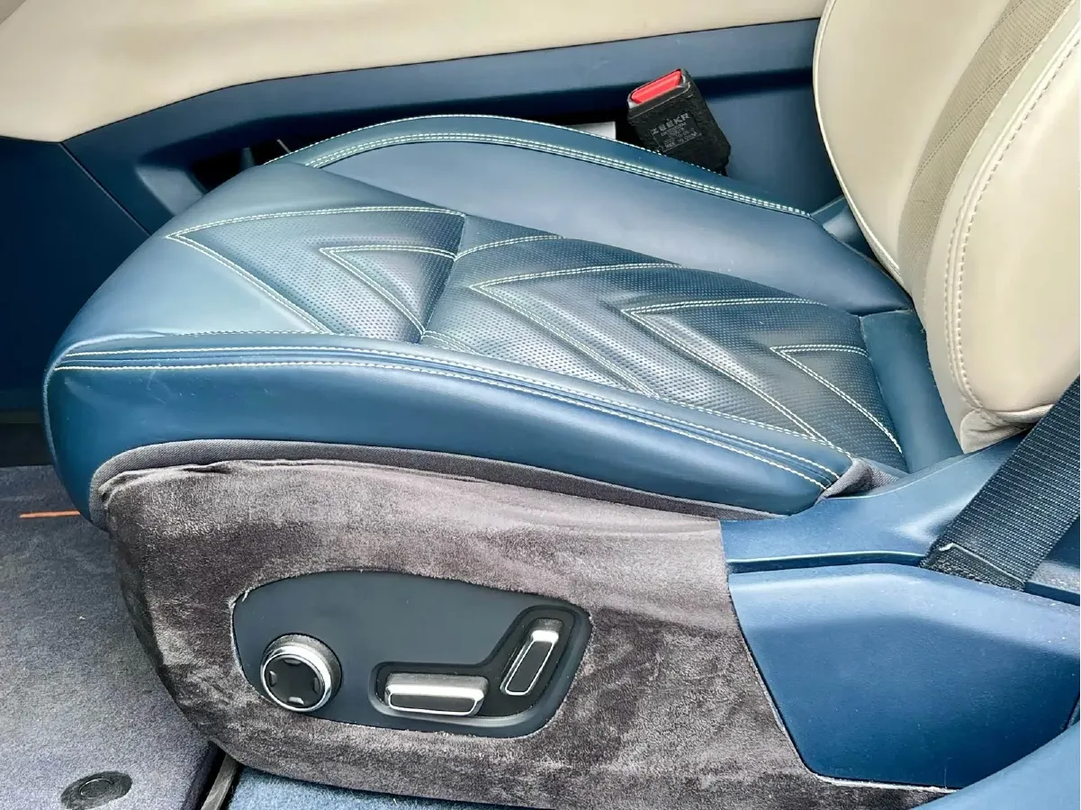 2021 Zeekr 001 BEV 100KWH,autocango,china used car exporter,china ev exporter,chinese used car exporter,chinese used ev exporter