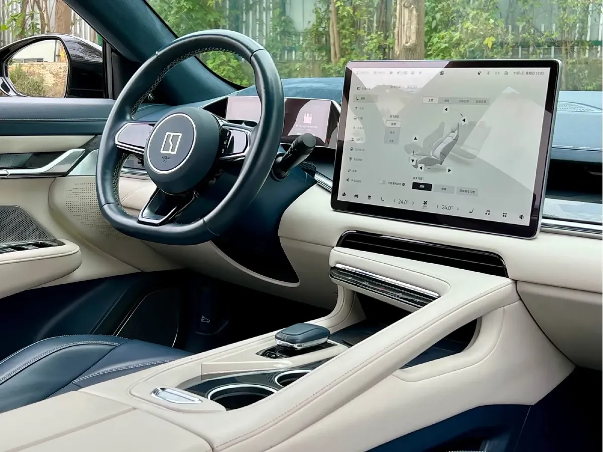 2021 Zeekr 001 BEV 100KWH,autocango,china used car exporter,china ev exporter,chinese used car exporter,chinese used ev exporter