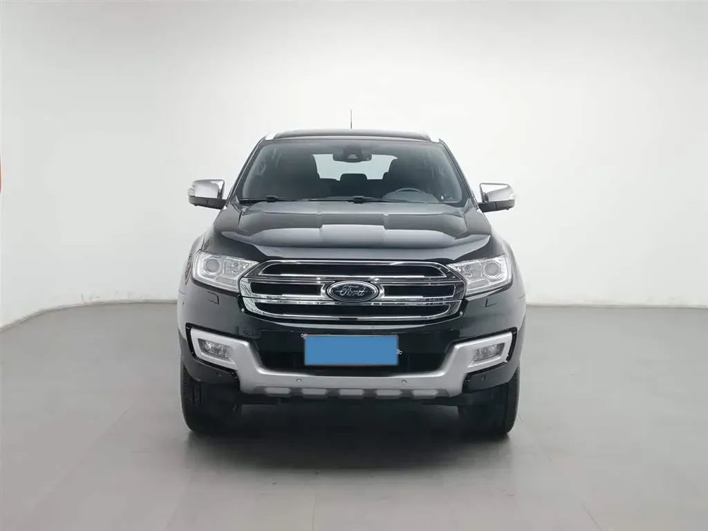 2016 Ford Everest 2.0T 245HP L4 6AT,autocango,china used car exporter,china ev exporter,chinese used car exporter,chinese used ev exporter