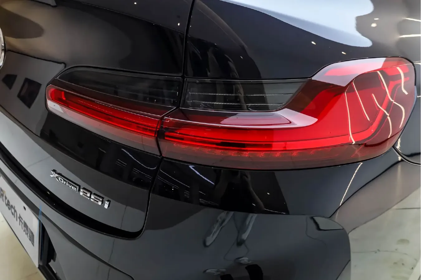 2022 BMW X4 2.0T 184HP L4 8AT,autocango,china used car exporter,china ev exporter,chinese used car exporter,chinese used ev exporter