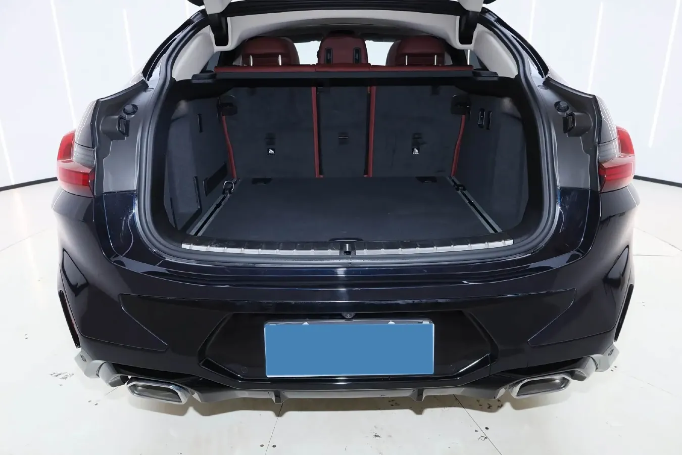 2022 BMW X4 2.0T 184HP L4 8AT,autocango,china used car exporter,china ev exporter,chinese used car exporter,chinese used ev exporter