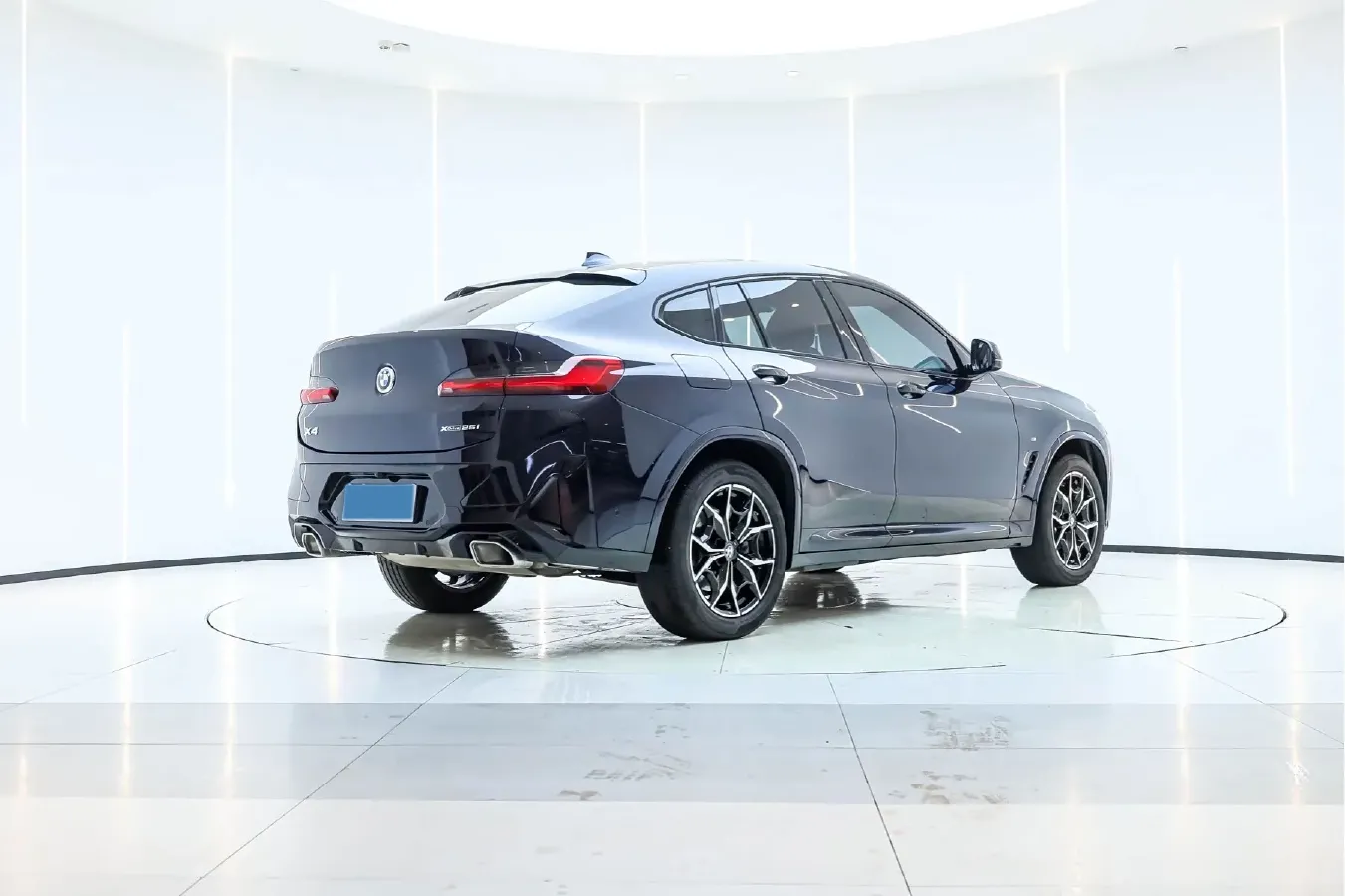 2022 BMW X4 2.0T 184HP L4 8AT,autocango,china used car exporter,china ev exporter,chinese used car exporter,chinese used ev exporter