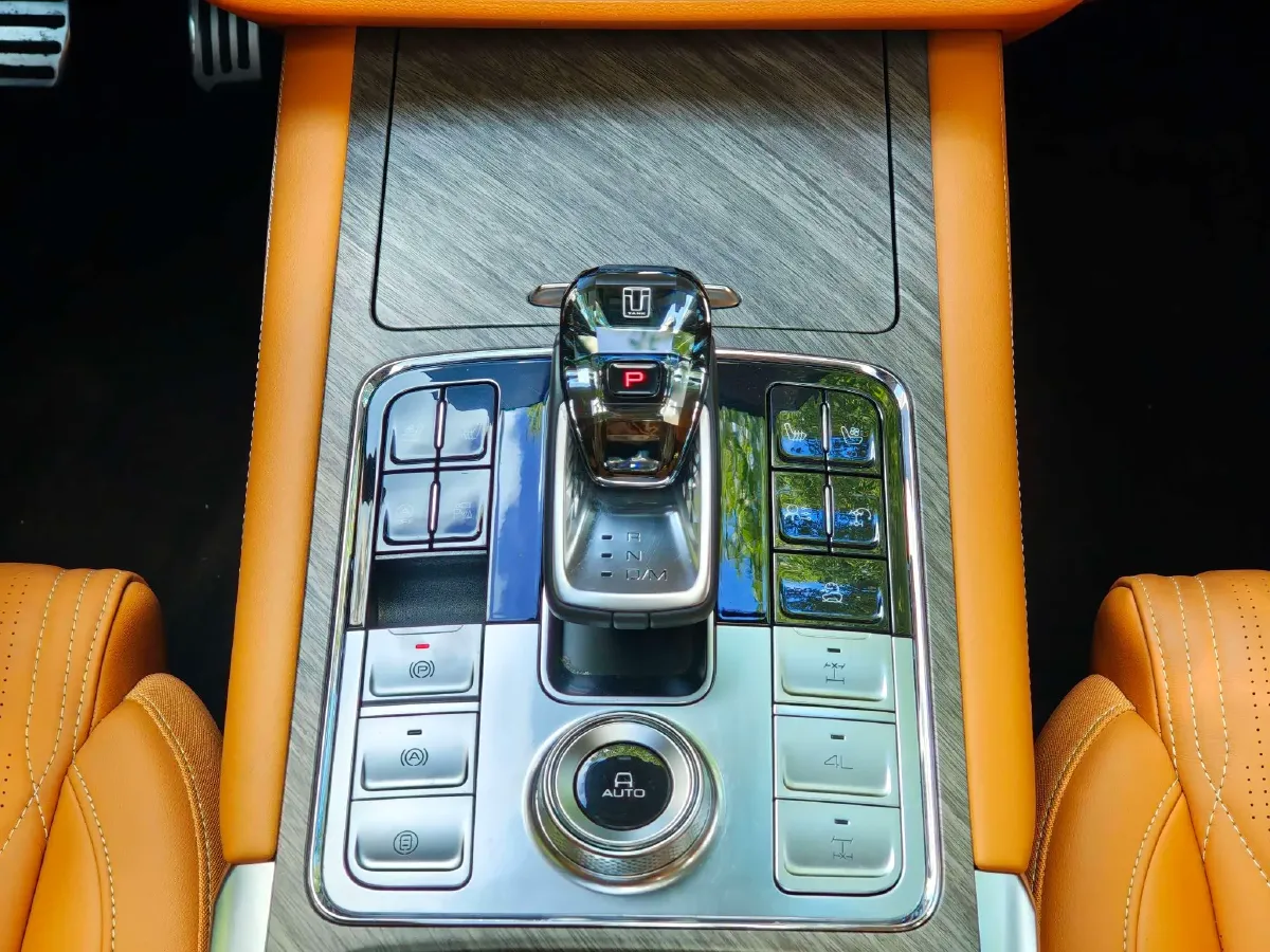 2022 Tank 500 3.0T 360HP V6 9AT,autocango,china used car exporter,china ev exporter,chinese used car exporter,chinese used ev exporter