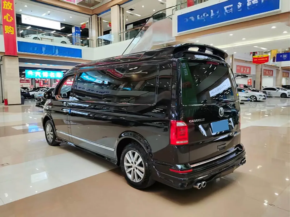 2017 Volkswagen Caravelle 2.0T 204HP L4 7DCT,autocango,china used car exporter,china ev exporter,chinese used car exporter,chinese used ev exporter